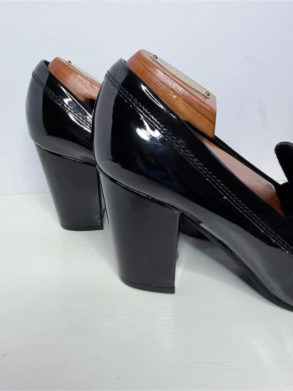 Marc Fisher Black Patent Loafers Silver Pyramid Studs Block Heel Pumps Size 9M